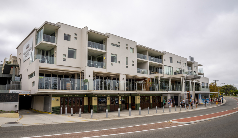 Modern Hotel Building and Restaurant Cafe on Ground Level in Mulalloo Beach, Perth, Australia, 12 April 2020